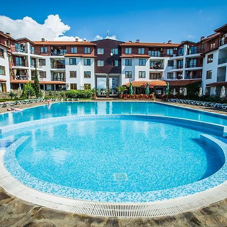 Family Hotel Apolon Несебир Екстер'єр фото
