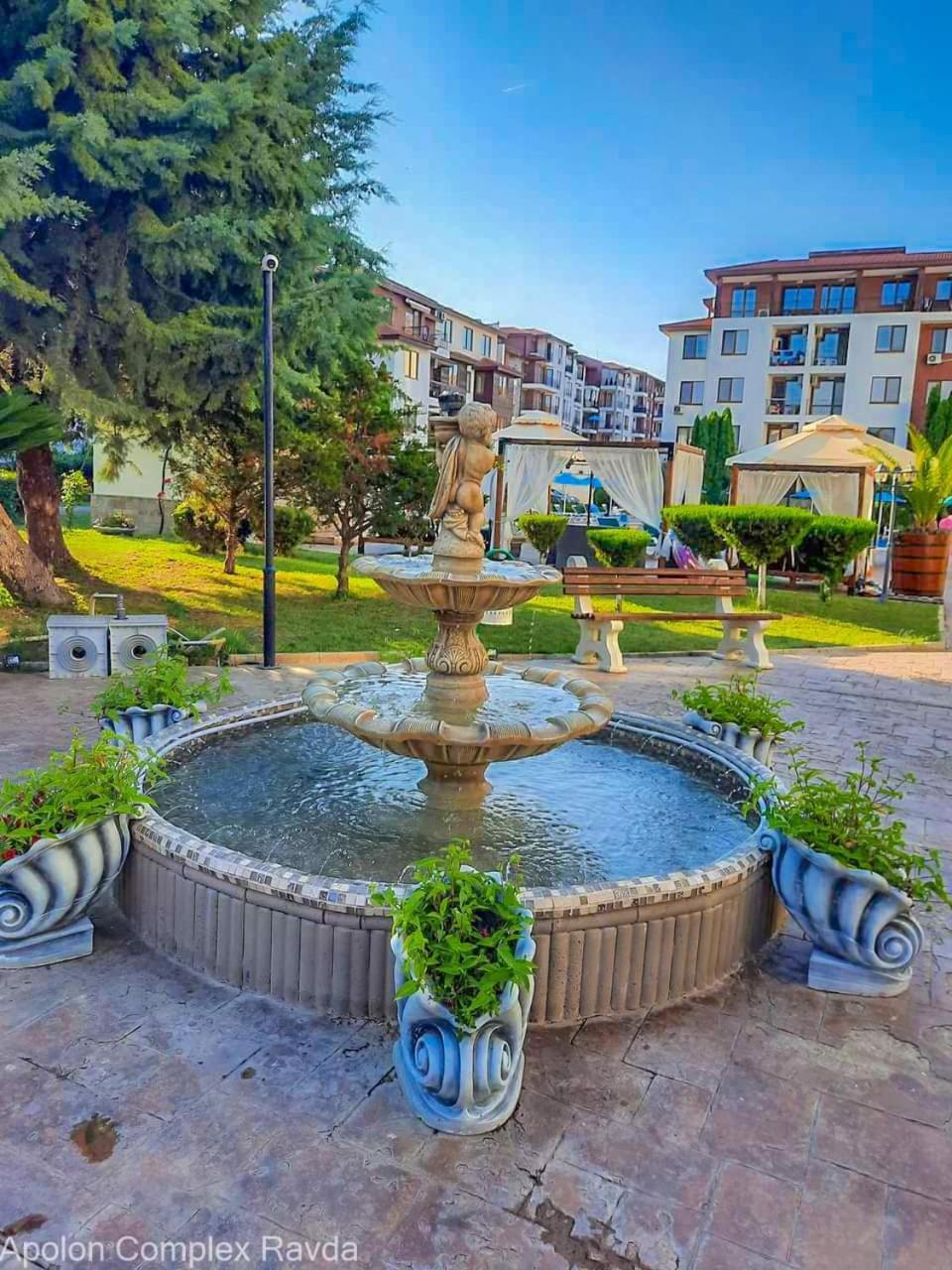 Family Hotel Apolon Несебир Екстер'єр фото