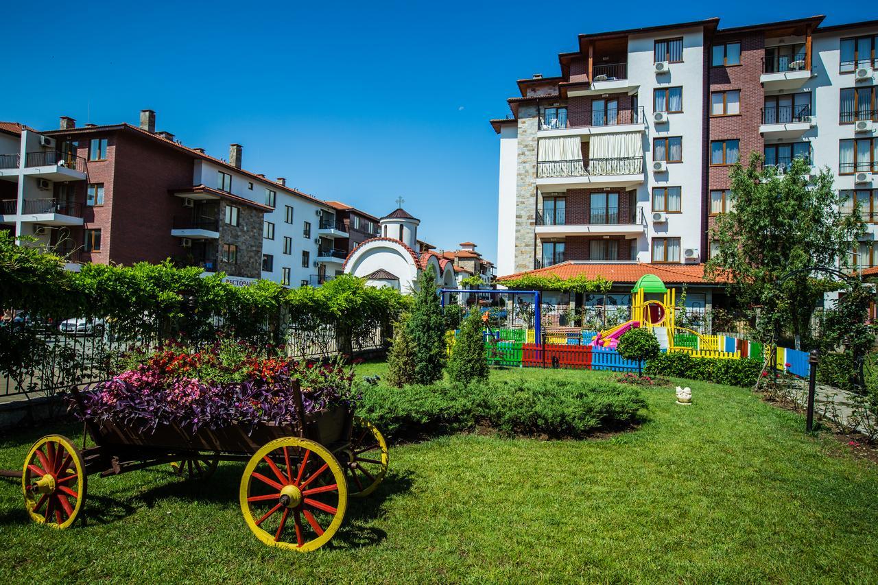 Family Hotel Apolon Несебир Екстер'єр фото