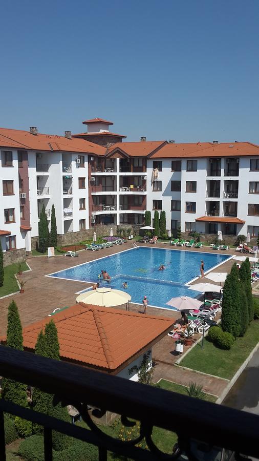Family Hotel Apolon Несебир Екстер'єр фото