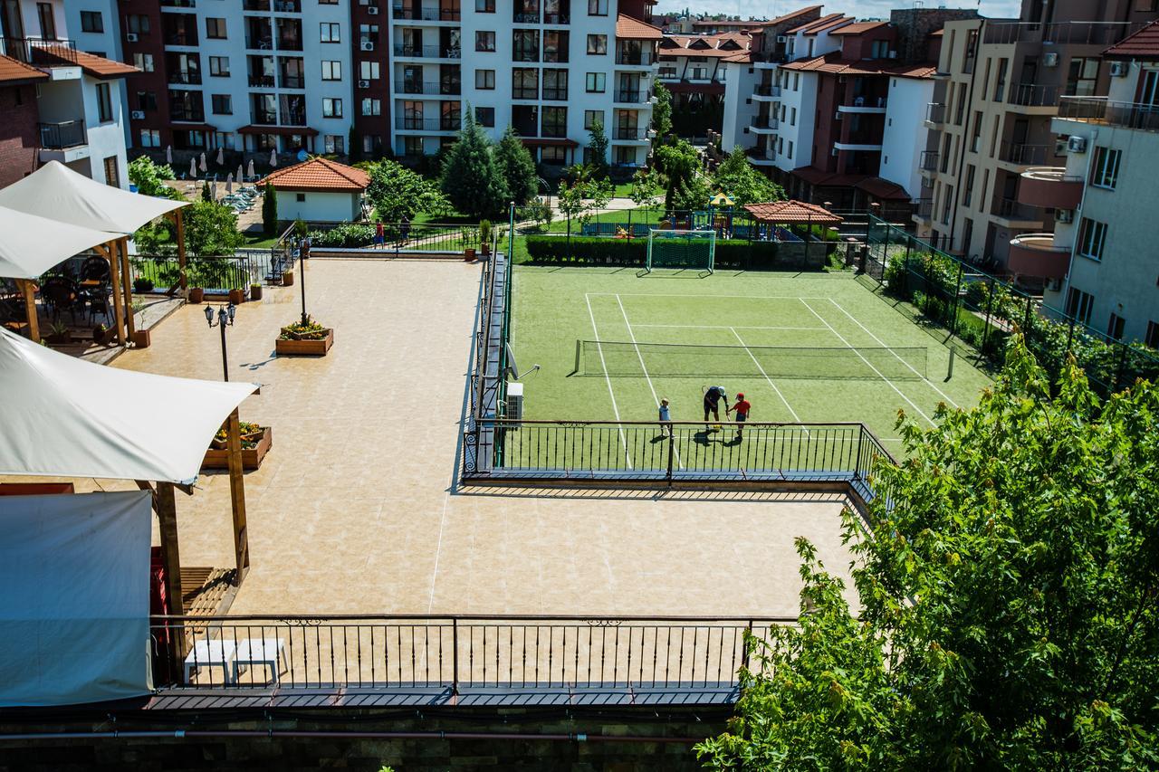 Family Hotel Apolon Несебир Екстер'єр фото